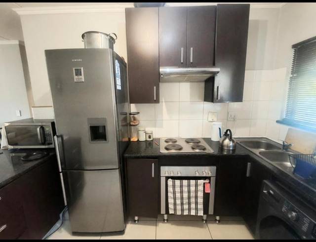 2 BEDROOM APARTMENT FOR SALE IN NOORDWYK